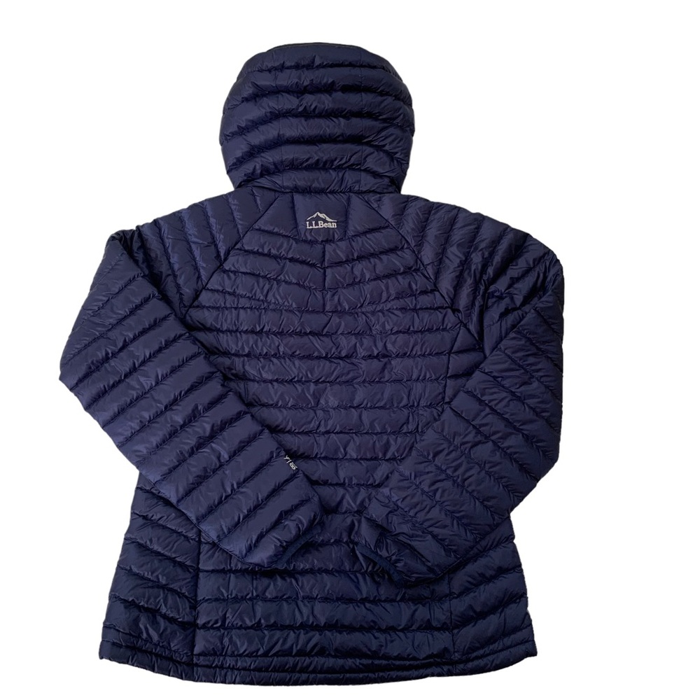 L.L. Bean Women's Ultralight 850 Down Packable Hooded Jacket Navy Size S NWT - Picture 7 of 16